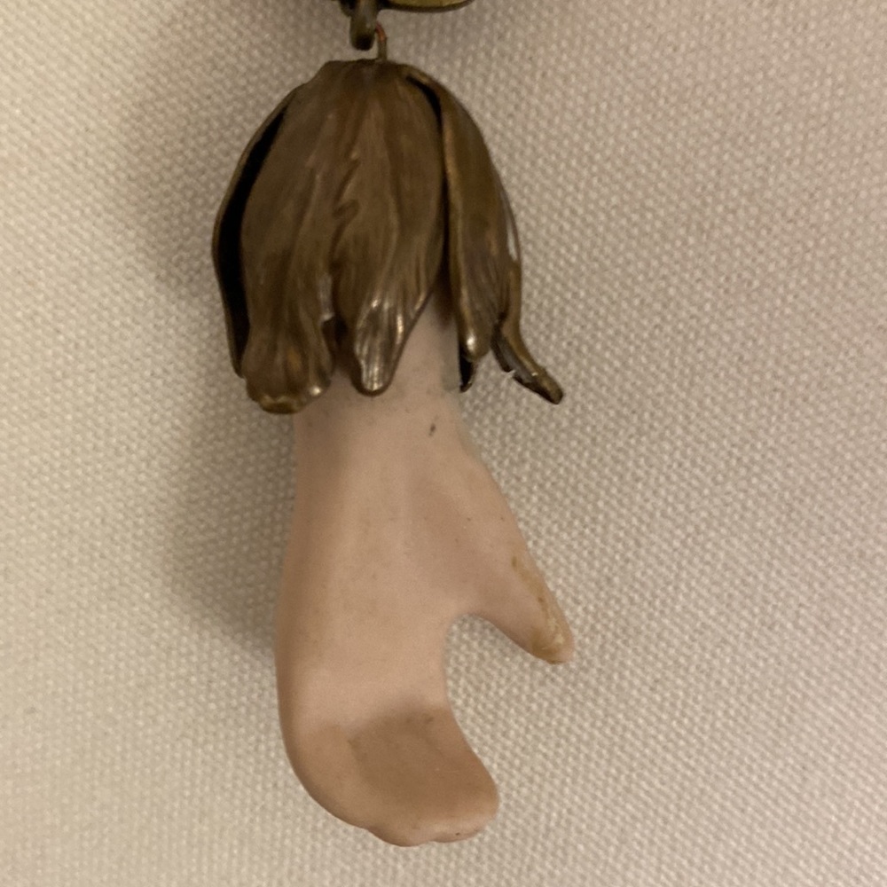 Handmade Necklace - Picture 4 of 5